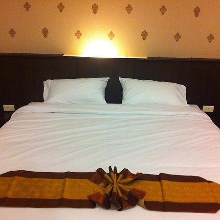 Apartament Phuthara Mansion Phuket Zewnętrze zdjęcie