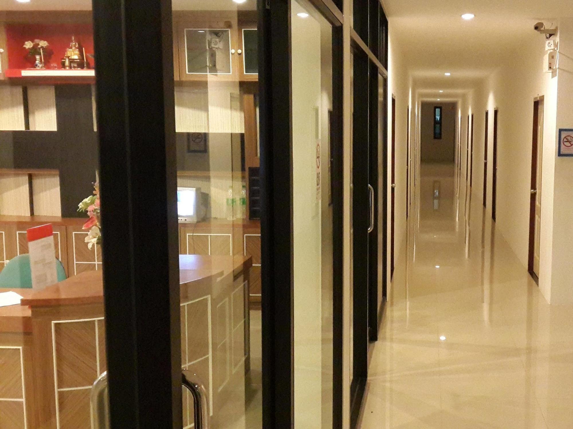 Apartament Phuthara Mansion Phuket Zewnętrze zdjęcie