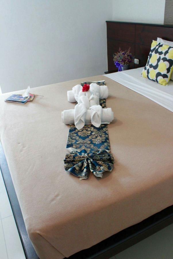 Apartament Phuthara Mansion Phuket Zewnętrze zdjęcie