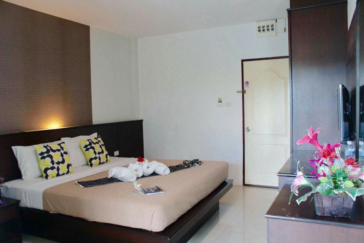Apartament Phuthara Mansion Phuket Zewnętrze zdjęcie